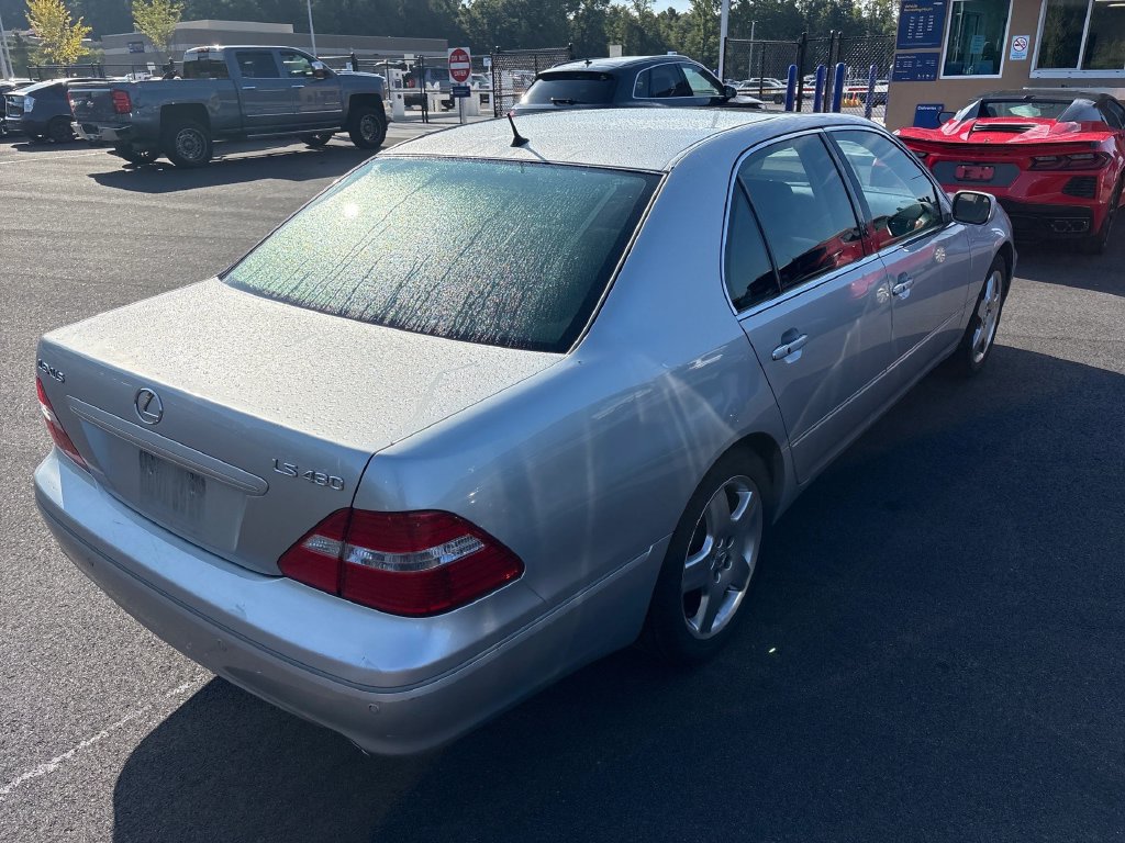 Used 2005 Lexus LS 430 w/ Premium Pkg RWD image 6