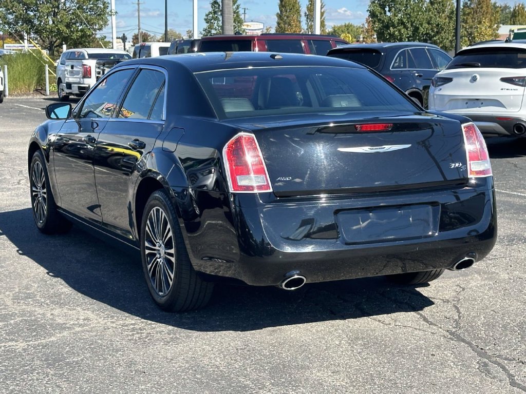 Used 2013 Chrysler 300 S AWD/4WD image 6