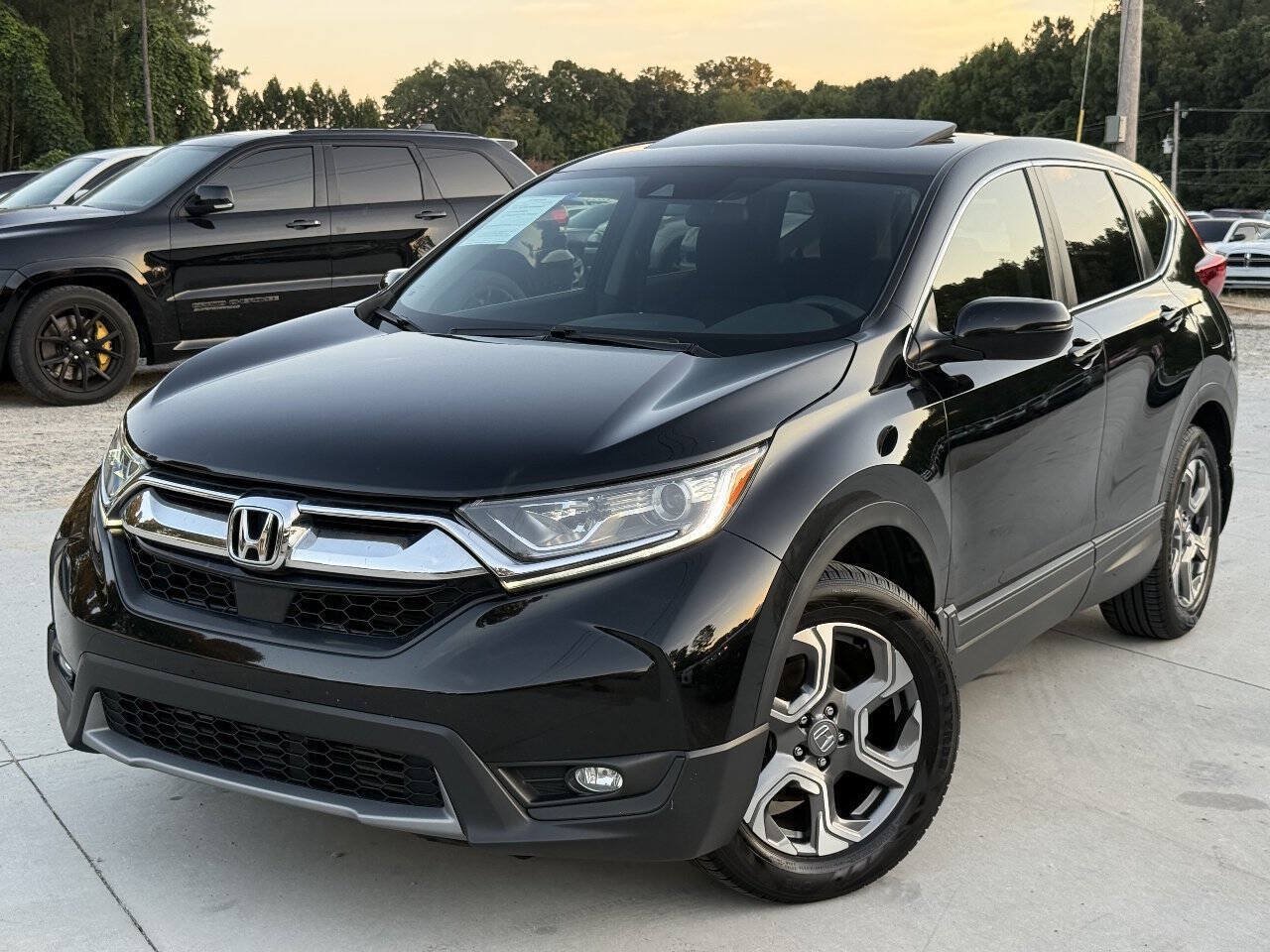 Used 2017 Honda CR-V EX image 1