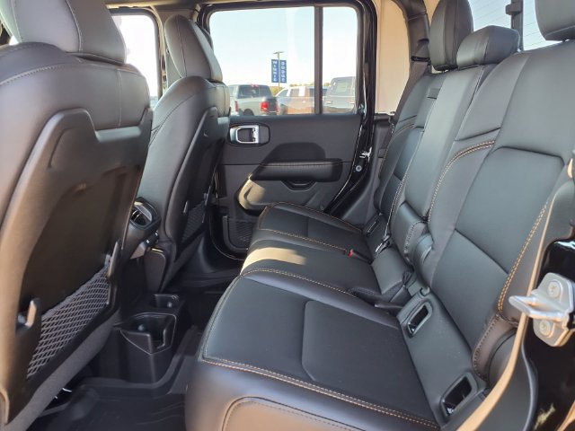 New 2026 Jeep Gladiator Sport AWD/4WD image 19