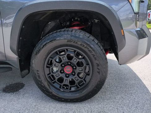Used 2025 Toyota Tundra TRD Pro AWD/4WD image 12