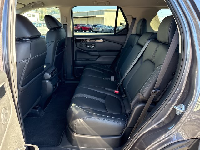 Used 2026 Honda Passport RTL image 16