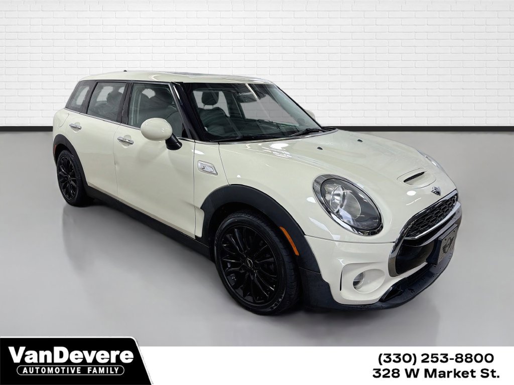Used 2017 MINI Cooper Clubman S AWD/4WD image 1