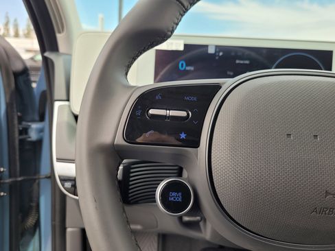 Used 2024 Hyundai Ioniq 5 SE RWD image 21