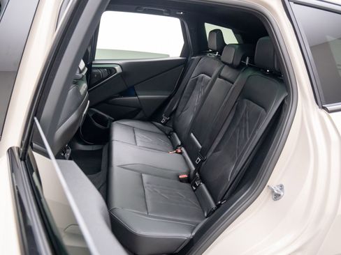 New 2025 BMW X3 xDrive30i w/ Premium Package image 18