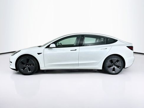 Used 2023 Tesla Model 3 Standard Range RWD image 4