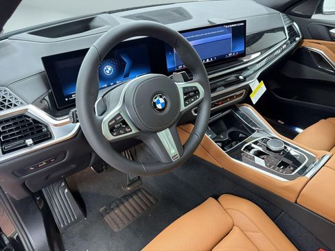New 2026 BMW X6 xDrive40i image 4