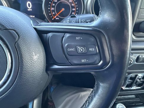 Used 2019 Jeep Wrangler Unlimited Sport S AWD/4WD image 13