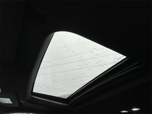 Certified 2024 GMC Sierra 1500 AT4 w/ Technology Package image 17