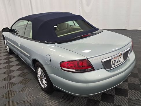 Used 2003 Chrysler Sebring Limited image 13