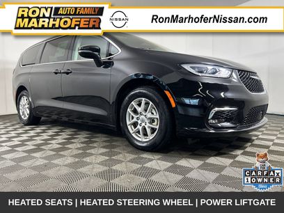 Used 2024 Chrysler Pacifica Touring-L
