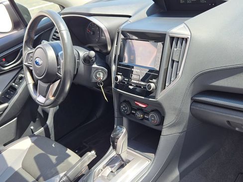Used 2018 Subaru Crosstrek 2.0i Premium w/ Popular Package #2 AWD/4WD image 5