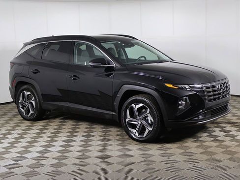 Used 2023 Hyundai Tucson Limited image 2