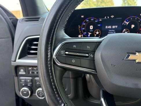 Certified 2025 Chevrolet Suburban Premier image 33