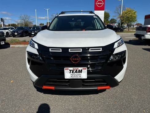 New 2026 Nissan Rogue SV image 2