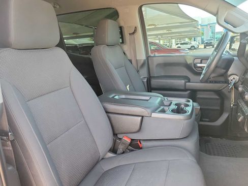 Used 2020 Chevrolet Silverado 1500 Custom w/ Custom Value Package RWD image 18
