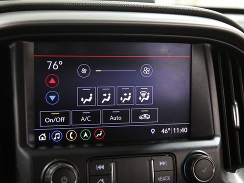 Used 2019 Chevrolet Colorado ZR2 image 14