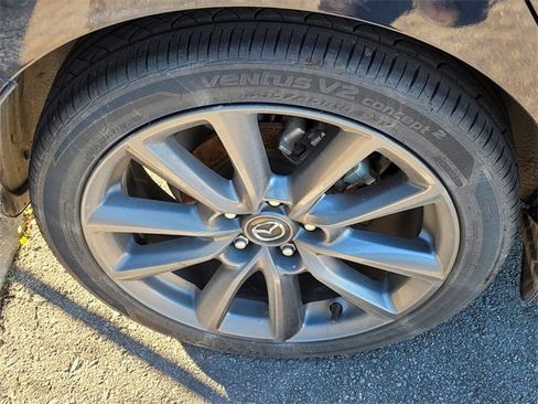 Used 2024 MAZDA MAZDA3 s image 6