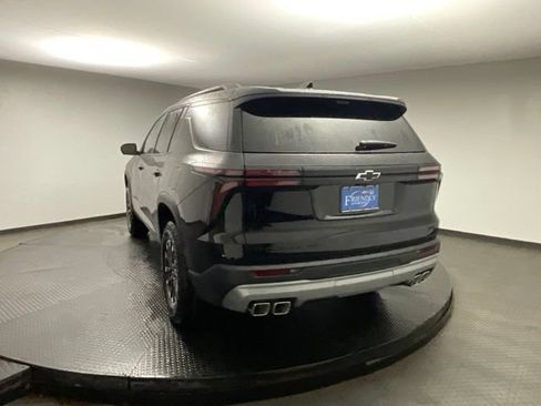 New 2026 Chevrolet Traverse Z71 w/ Driver Confidence Package AWD/4WD image 5