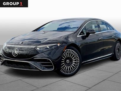 New 2023 Mercedes-Benz EQS 580 4MATIC Sedan