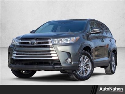 Used 2019 Toyota Highlander XLE