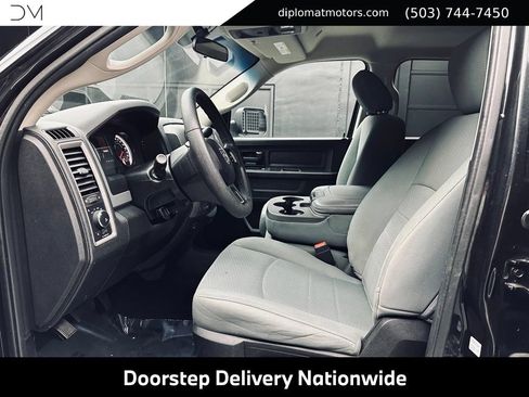 Used 2019 RAM 1500 ST w/ SXT Plus Group AWD/4WD image 15