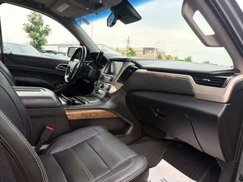 Used 2018 GMC Yukon Denali w/ Denali Ultimate Package AWD/4WD image 11