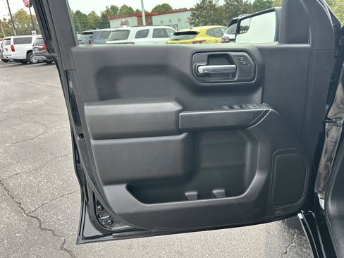 Certified 2024 Chevrolet Silverado 1500 Custom image 11