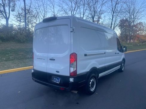 Certified 2023 Ford Transit 250 Medium Roof image 6