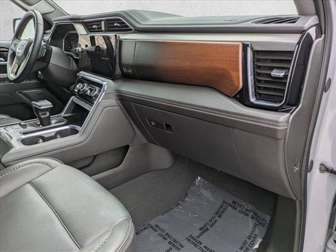 Used 2025 GMC Sierra 1500 Denali image 23