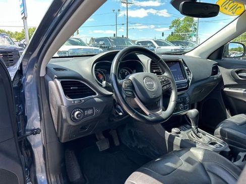 Used 2020 Jeep Cherokee Limited AWD/4WD image 30