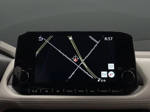 Used 2023 Nissan Rogue SL w/ SL Premium Package image 10