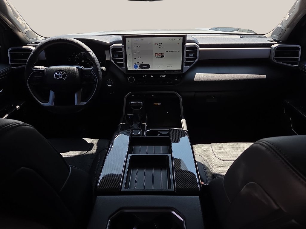 Used 2024 Toyota Tundra Limited AWD/4WD image 16