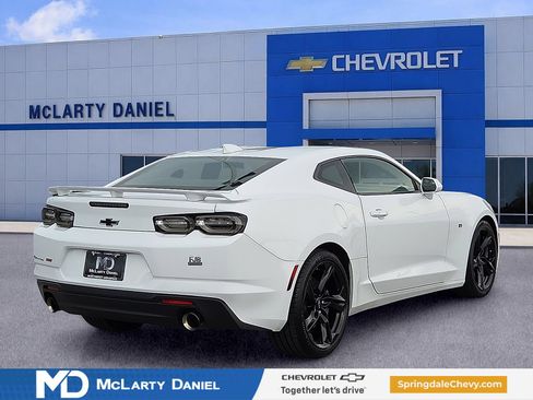 Used 2022 Chevrolet Camaro SS RWD image 5
