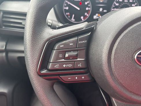 Used 2024 Subaru Crosstrek 2.0i Premium image 25