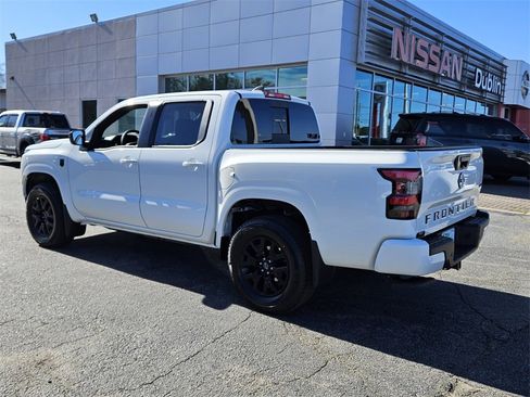 New 2026 Nissan Frontier SV image 6