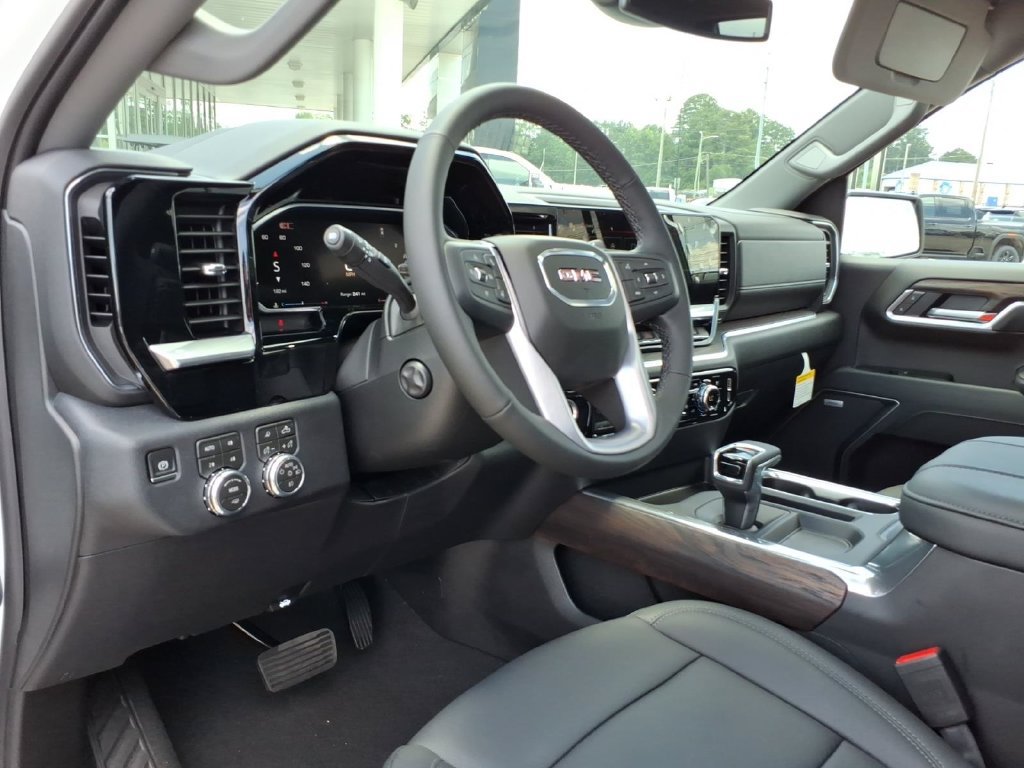 New 2026 GMC Sierra 1500 SLT w/ SLT Premium Plus Package AWD/4WD image 18