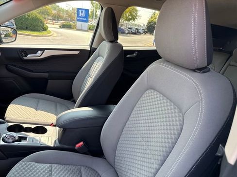 Used 2020 Ford Escape SE Sport FWD image 11