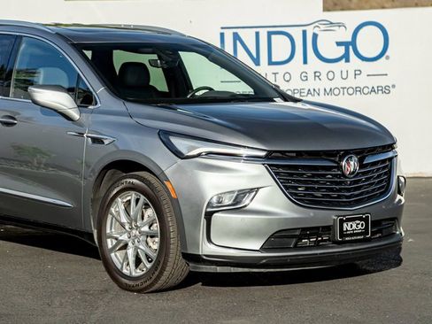 Used 2023 Buick Enclave Premium w/ Experience Buick Package image 5