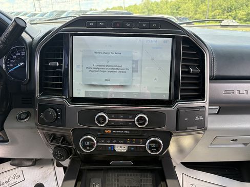 Used 2022 Ford F350 Limited AWD/4WD image 26