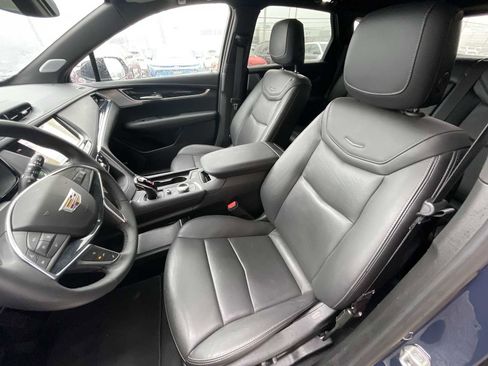 Certified 2025 Cadillac XT5 Premium Luxury image 19