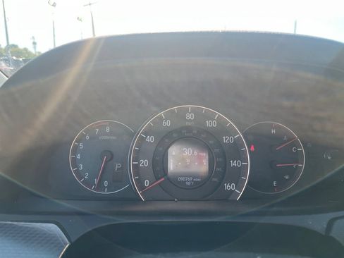 Used 2016 Honda Accord Touring image 12
