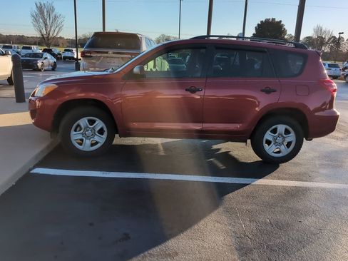 Used 2012 Toyota RAV4 Base w/ Value Pkg image 2