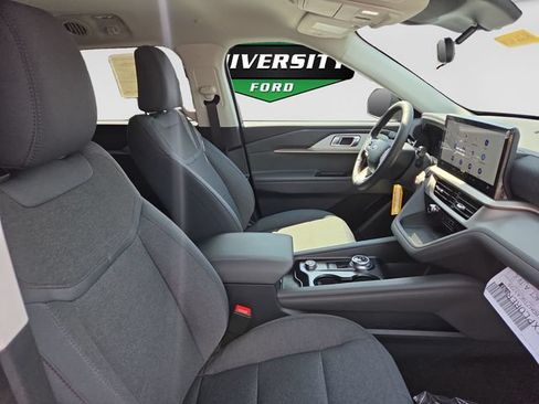 New 2026 Ford Explorer Active AWD/4WD image 25