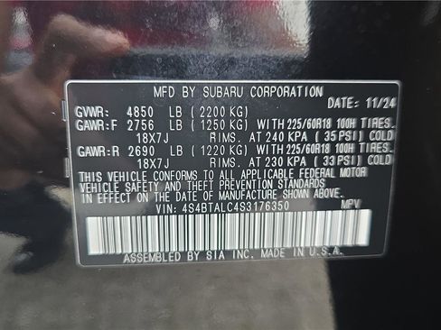 Used 2025 Subaru Outback Onyx Edition AWD/4WD image 28