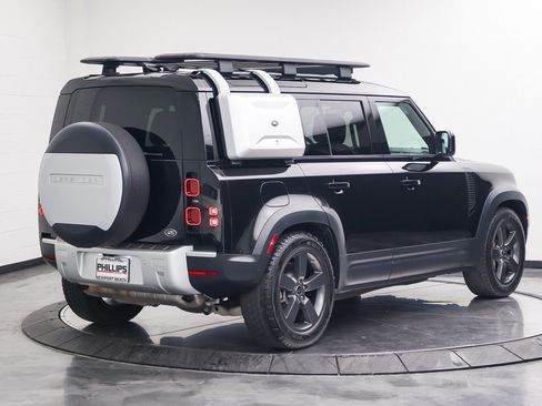 Used 2020 Land Rover Defender 110 First Edition AWD/4WD image 5