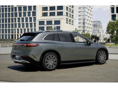 New 2026 Mercedes-Benz EQS 400 4MATIC SUV image 19
