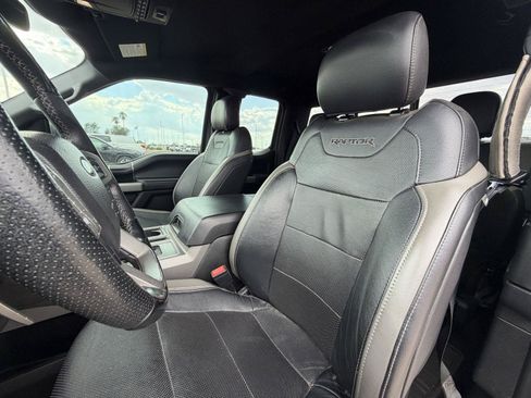 Used 2018 Ford F150 Raptor w/ Equipment Group 801A Mid AWD/4WD image 16