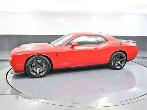 Used 2023 Dodge Challenger SRT Hellcat image 10