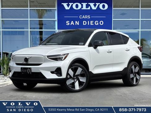 Certified 2023 Volvo C40 P8 Recharge Ultimate AWD/4WD image 1